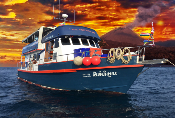 Dive Center For Sale - Fully operational Dive Center with liveaboard